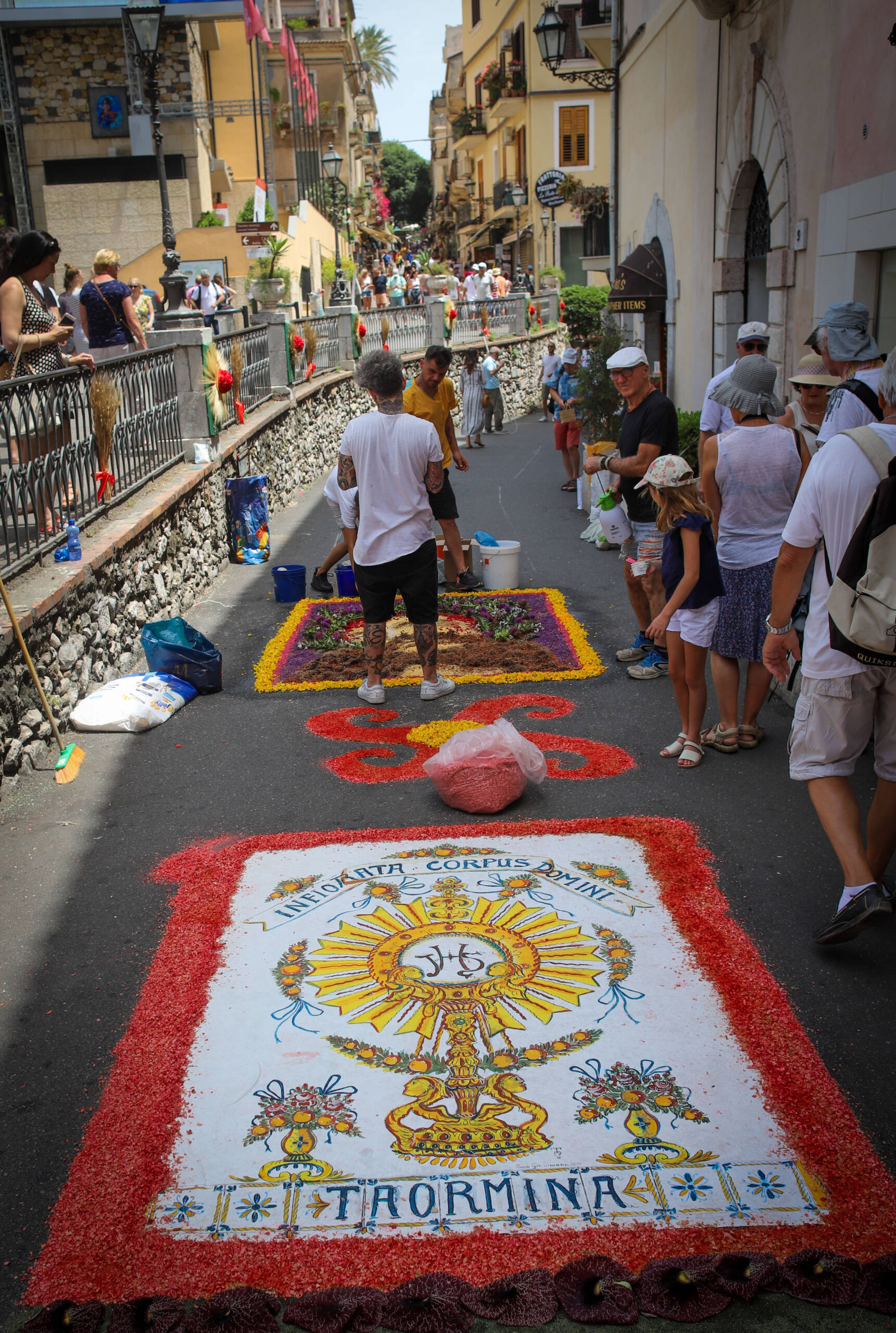 A Vibrant Day at Taormina's Infiorata Festival
