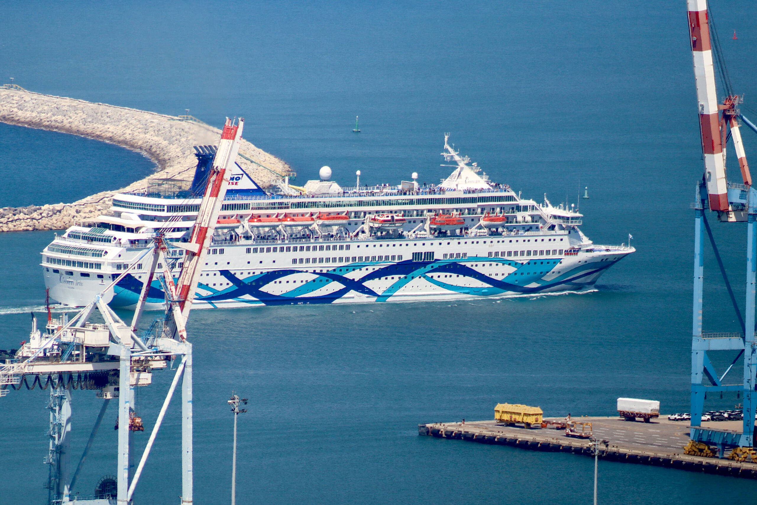 Greece Introduces Cruise Ship Tax