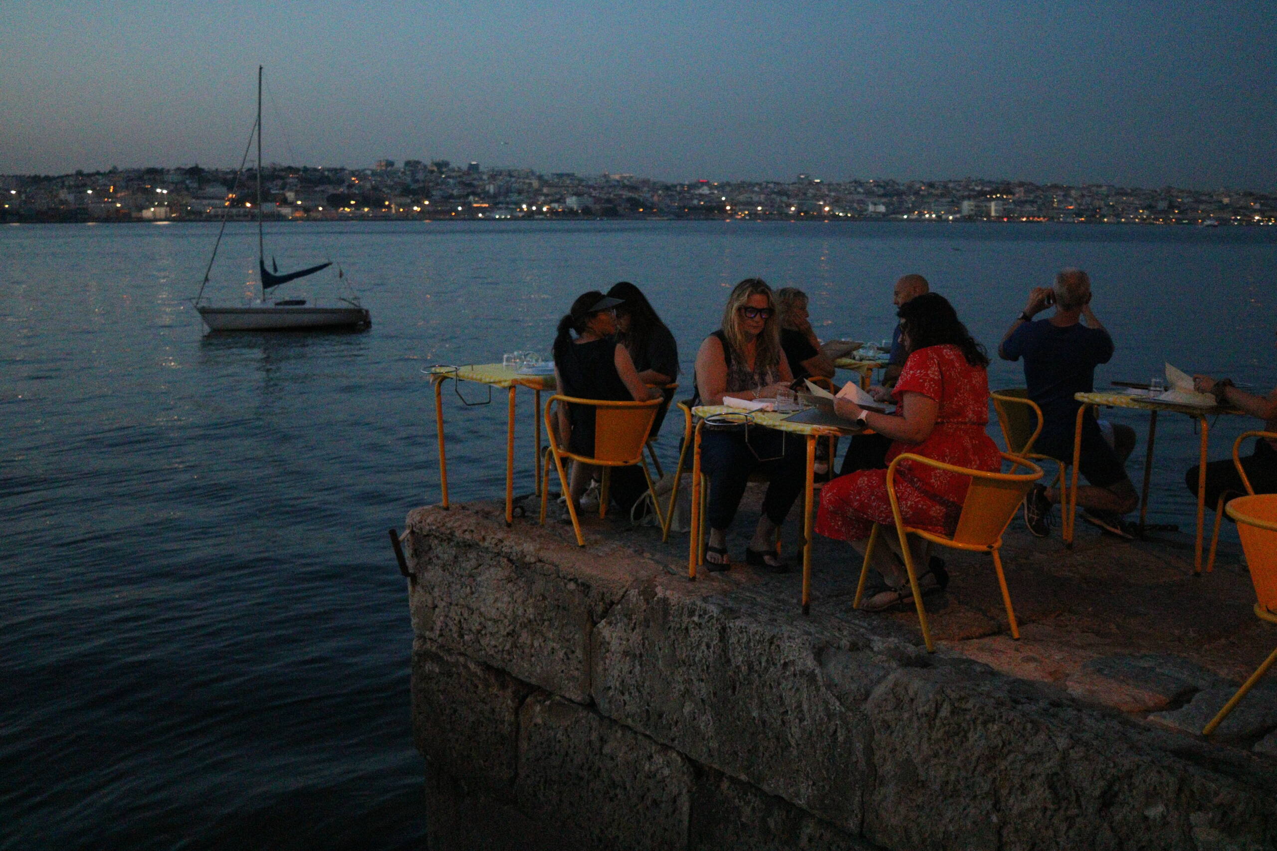 Dinner on the Edge at Ponto Final