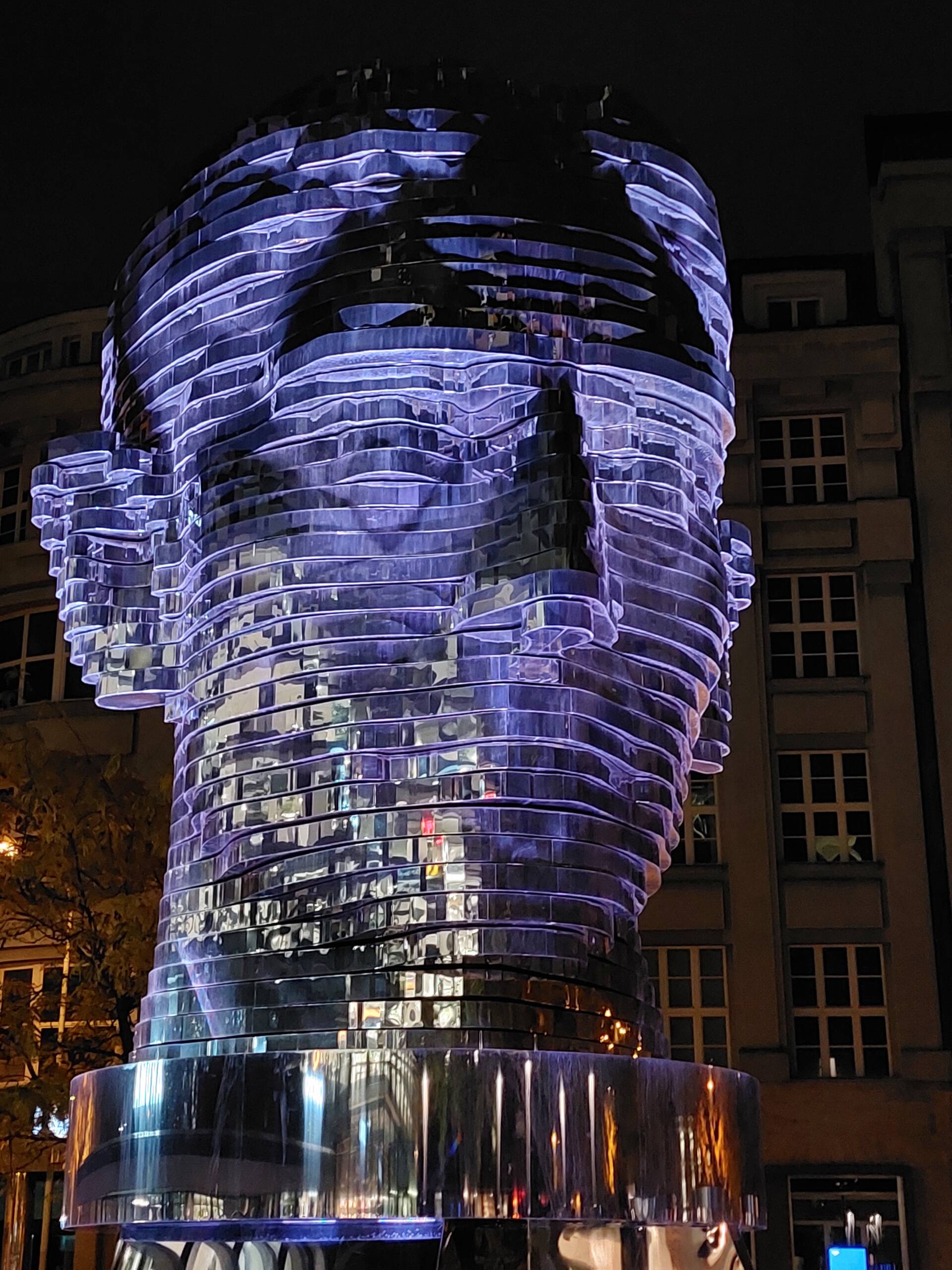Franz Kafka Head, Prague