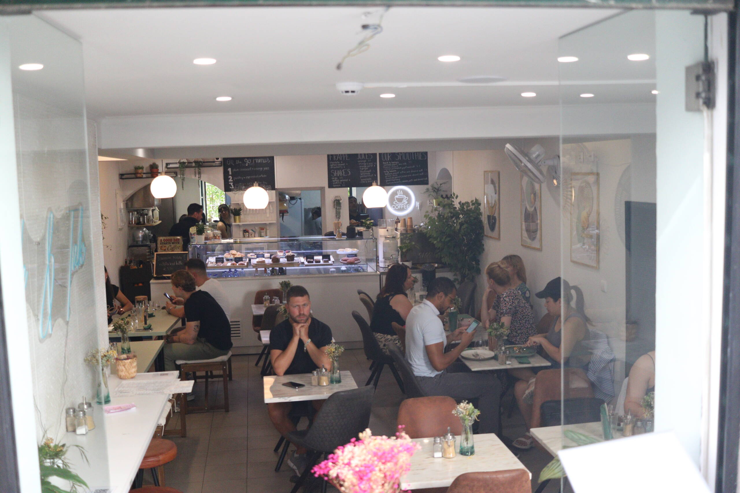 Morning Coffee Culture, Hidden Corners, and the Warmth of Baristas