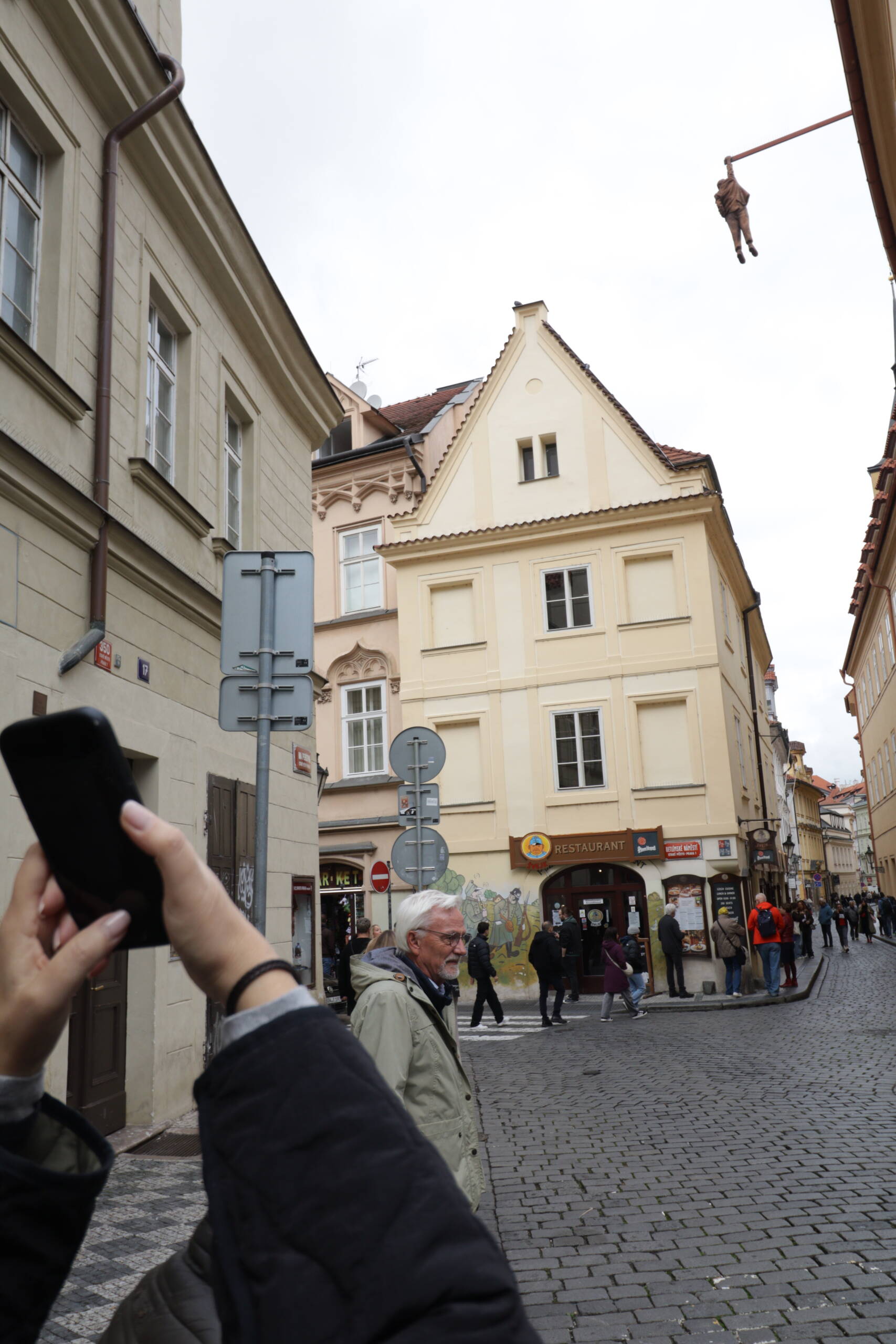 The Man Hanging Out, Prague