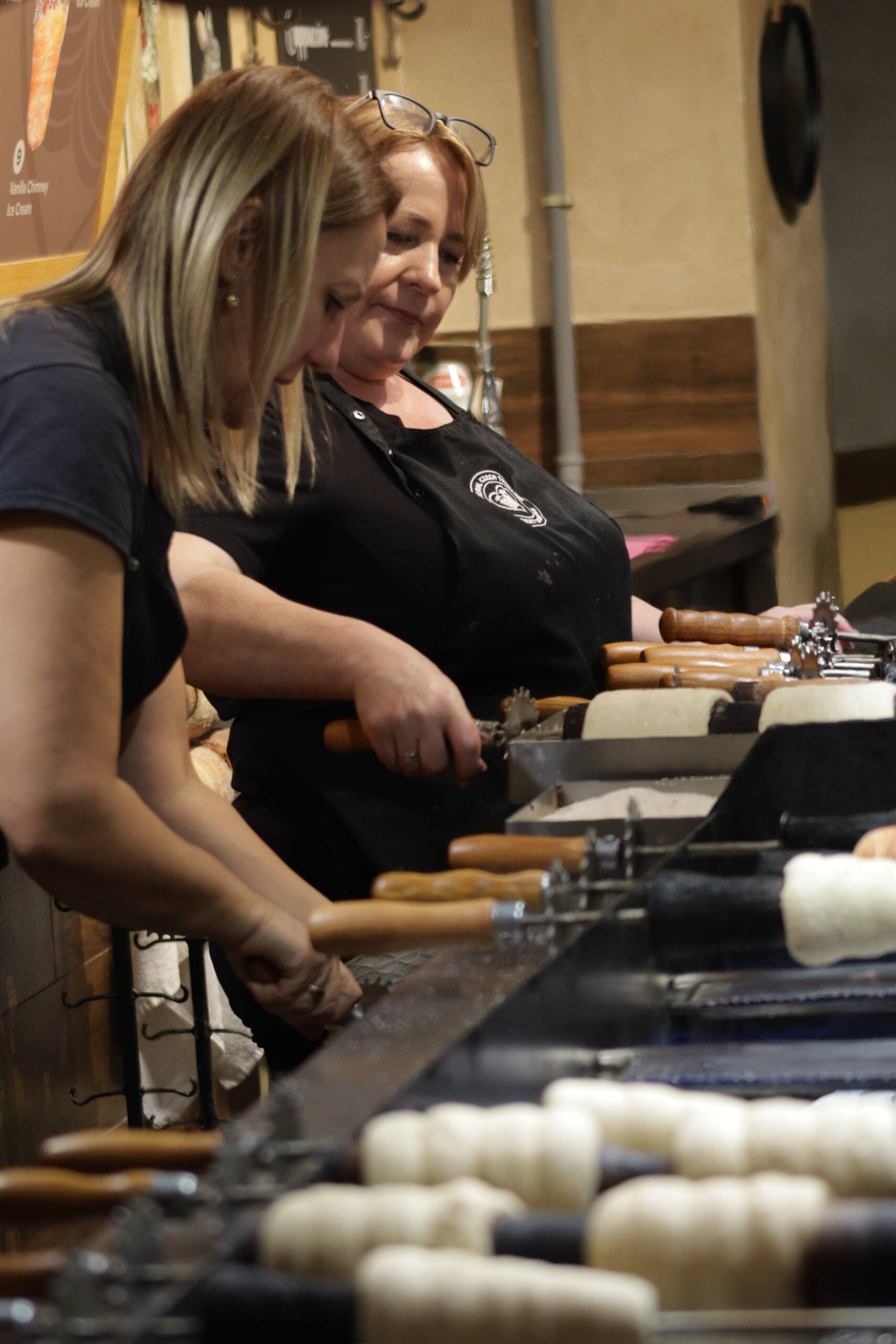 Chimney Cakes in Prague: The Sweet Trap of Travel