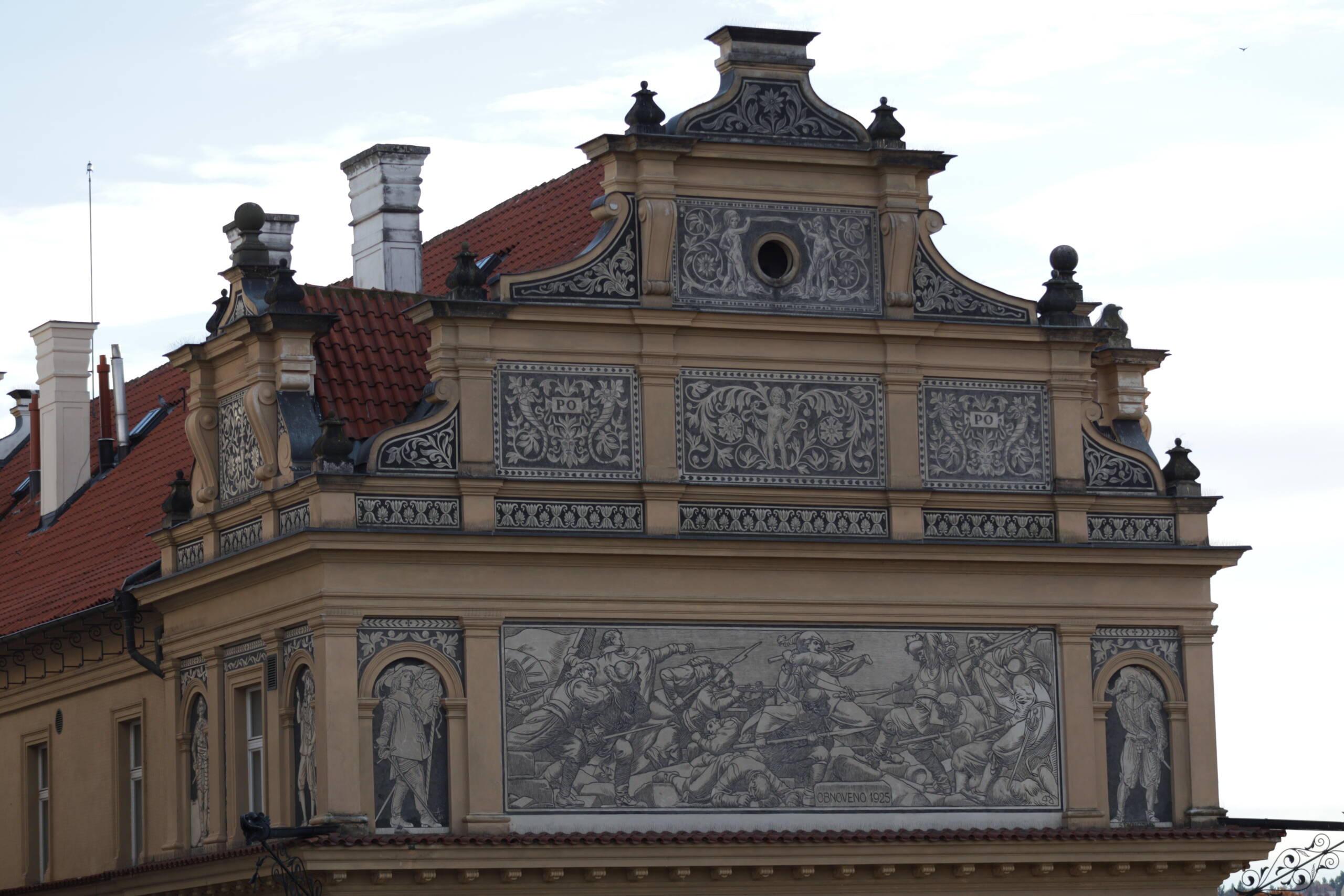 The Battle Etched in Plaster — Prague’s Renaissance Sgraffito Story