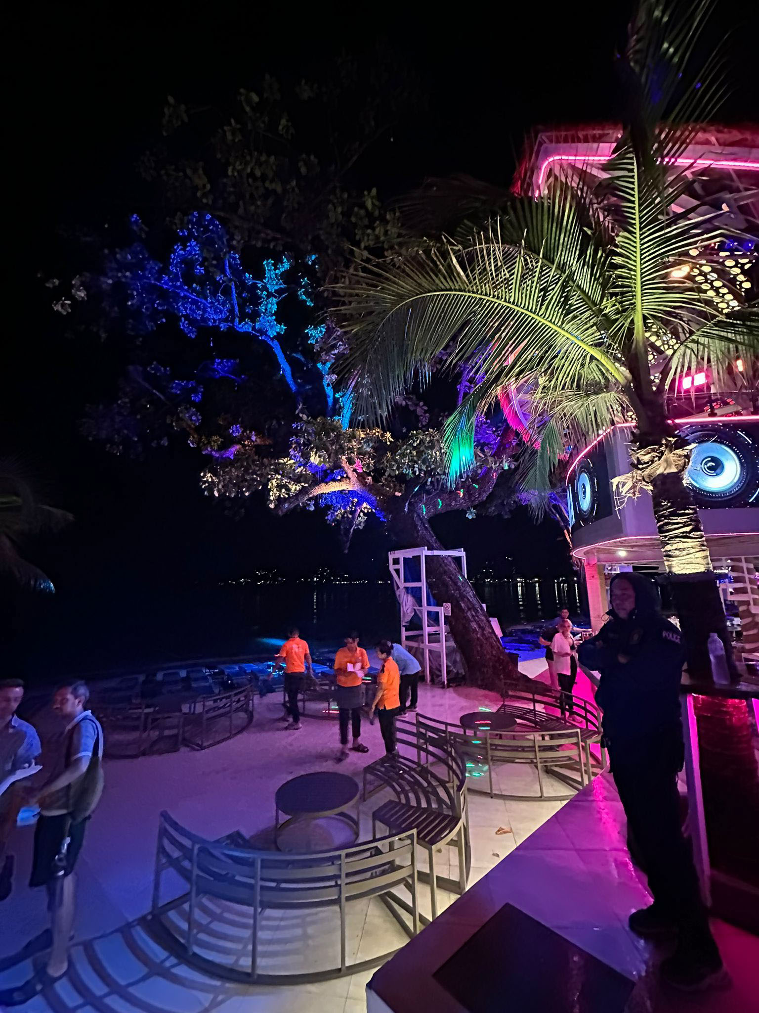 Koh Samui After Dark – Where Fire Meets the Sea