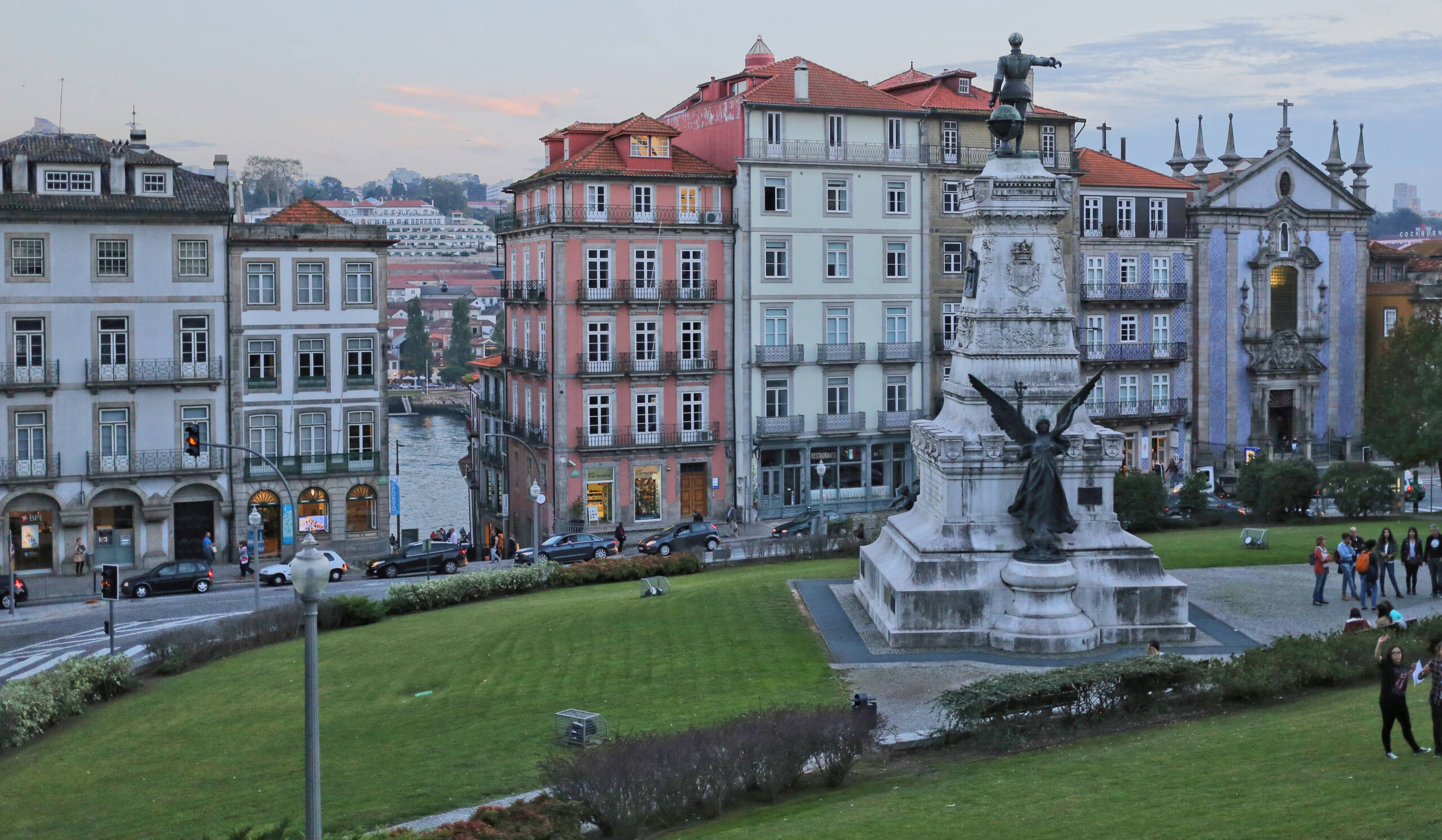 Monument to Prince Henry the Navigator, Porto
