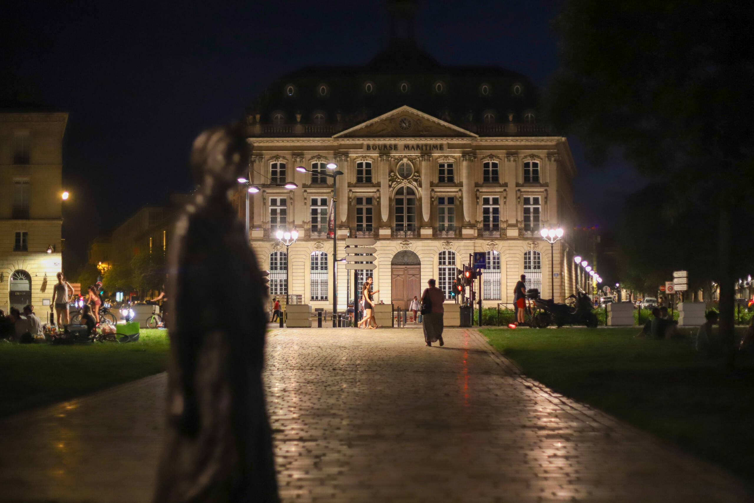 Bourse Maritime, Bordeaux: A Night Scene Along the Garonne