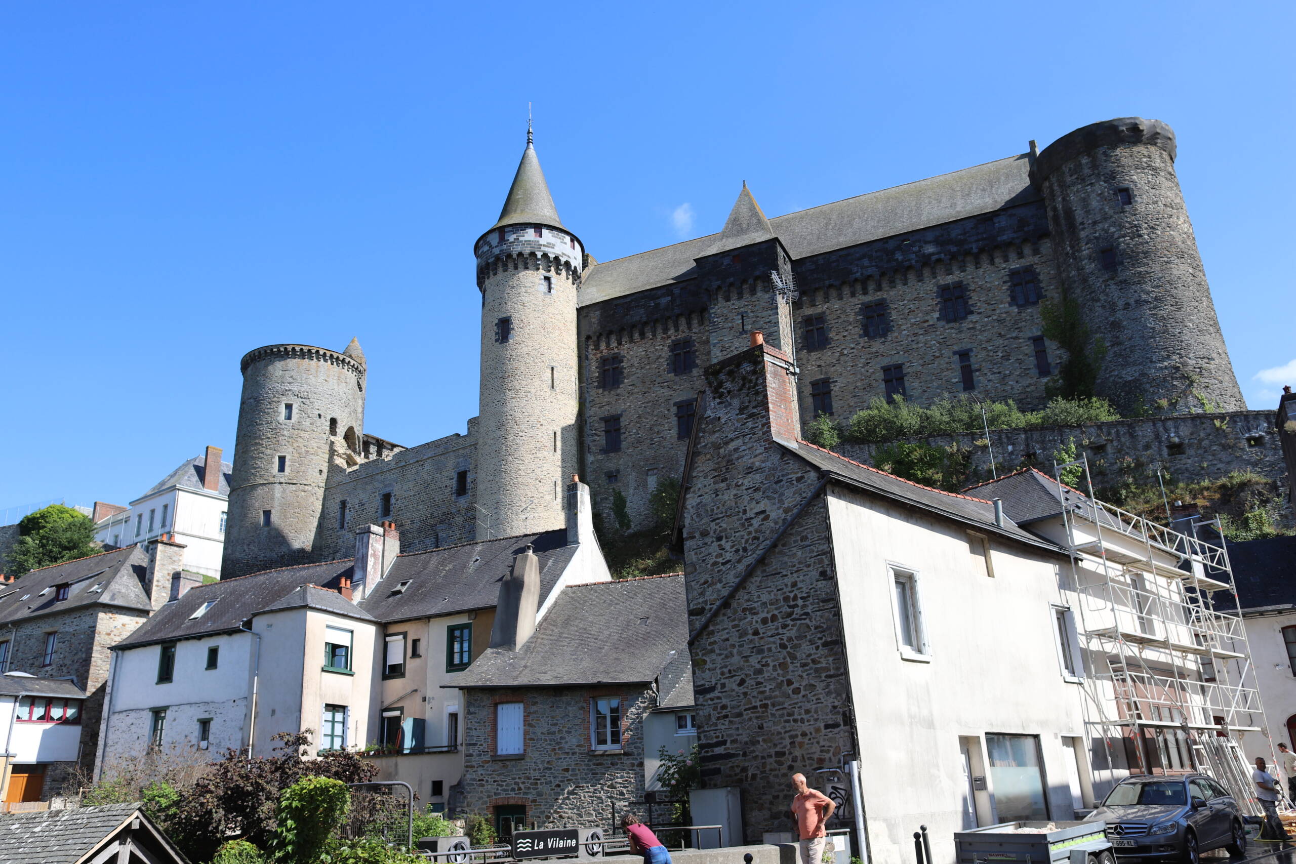 Château de Vitré: The Medieval Fortress Guarding Brittany's Eastern Gate