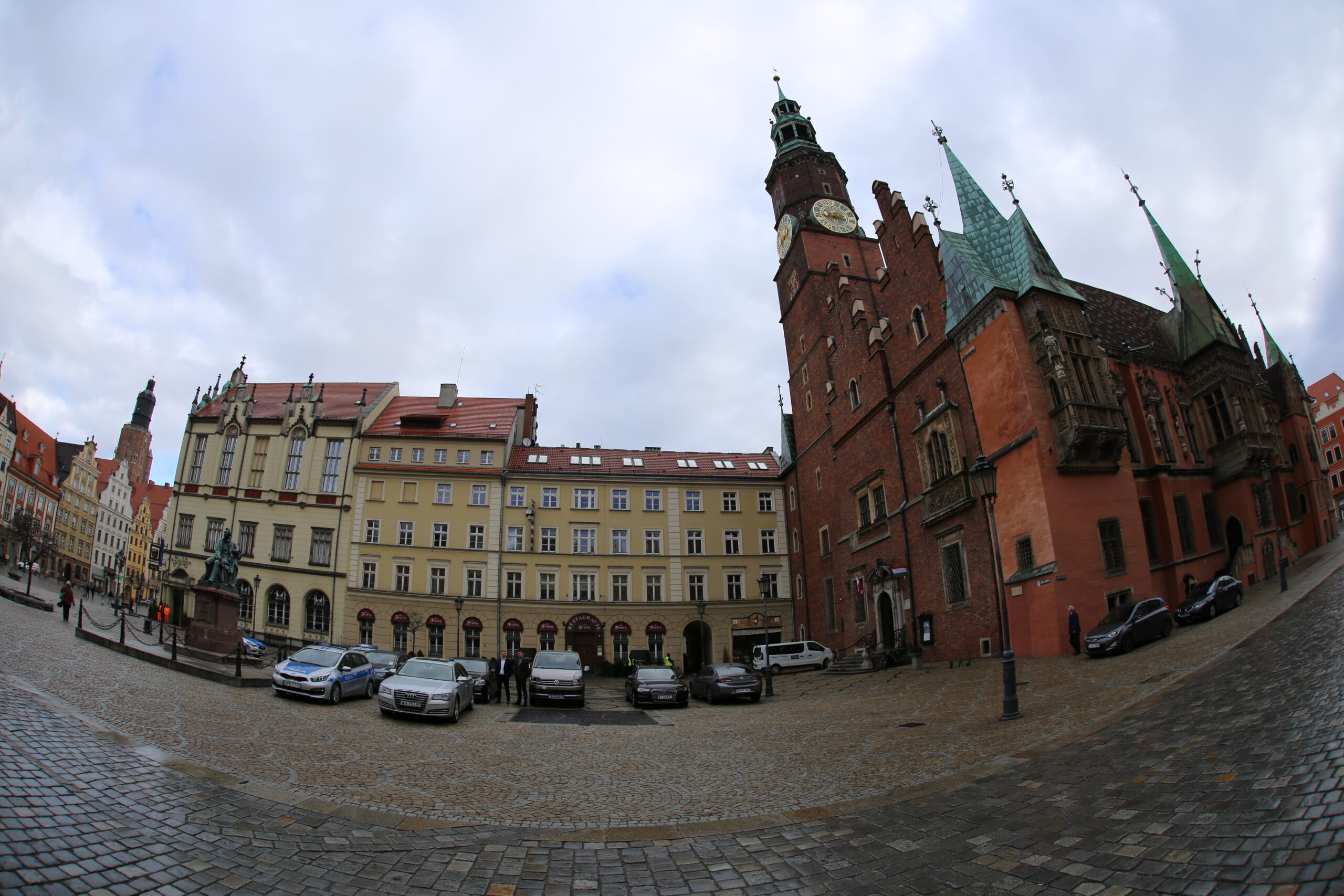Wrocław Market Square in fisheye, Old Town Hall tower and the Fredro monument
